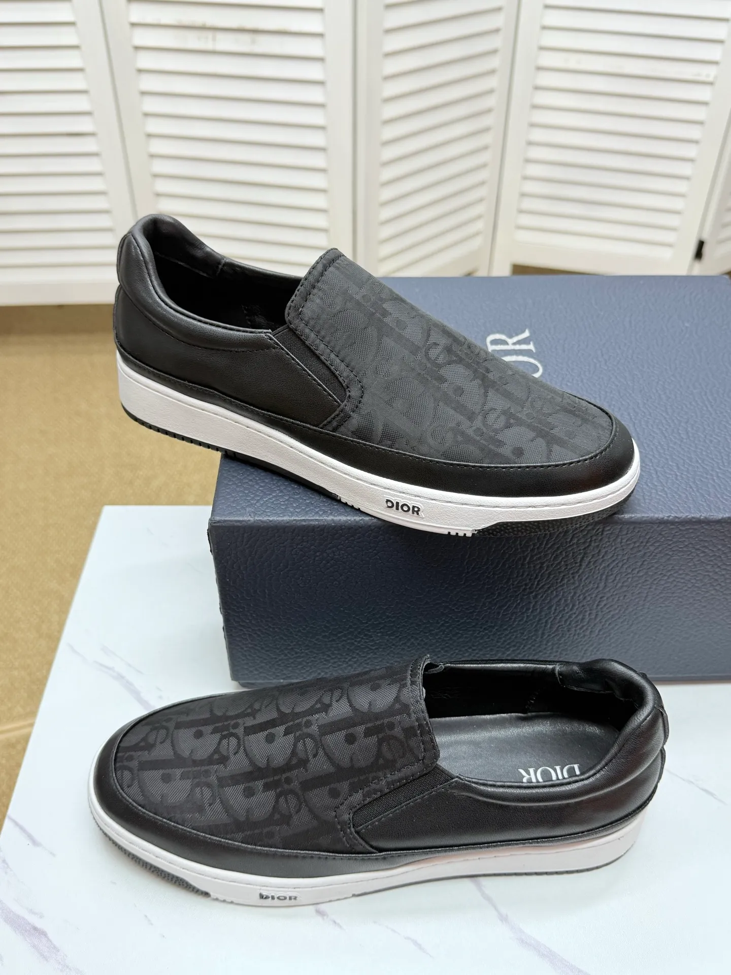 Men's clothing and shoes 210. (DIOR-Dior) casual sports shoes, official website synchronization, counter quality, fashionable and simple classic style, original outsole, size: 39-44 (45, 46 customized, non-refundable) Yh